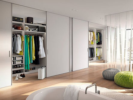 Einbauschrank mit Schiebetüren